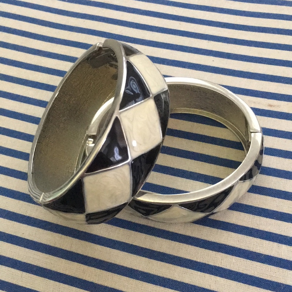 Black White Enamel bangle braclets